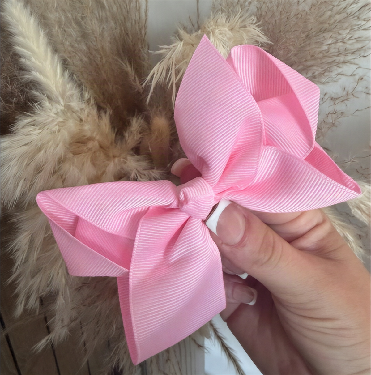 Large Pink Bow Hairclip