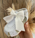 Sevva Detachable Bow Sandals - White